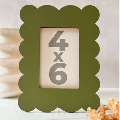 Scalloped Picture Frame SVG - Laser Cut Frame File